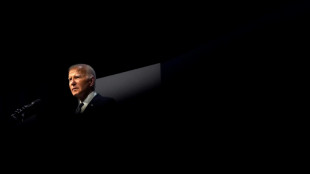 Biden r&eacute;siste et promet de "gagner" malgr&eacute; une fronde grandissante