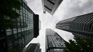 Borsa: Europa positiva in chiusura, Parigi +1,21%, Londra +0,34%