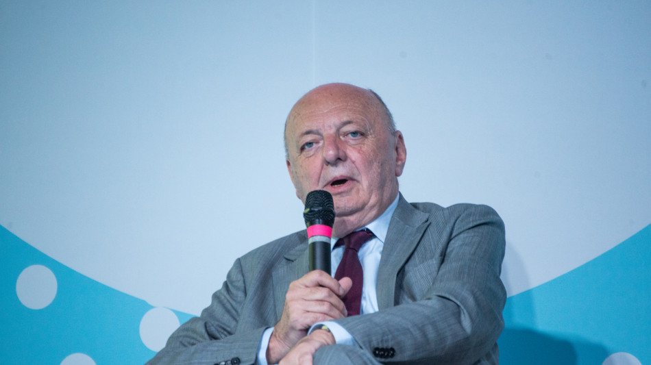 Pichetto, 'la nostra rete elettrica deve crescere ancora'