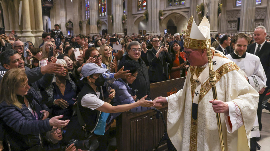 Dolan, Trump vestito da Papa? Non doveva farlo