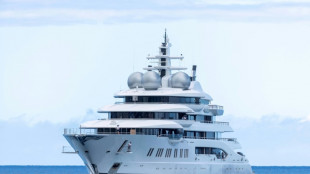 Un inmenso yate de un oligarca ruso irá a subasta en EEUU