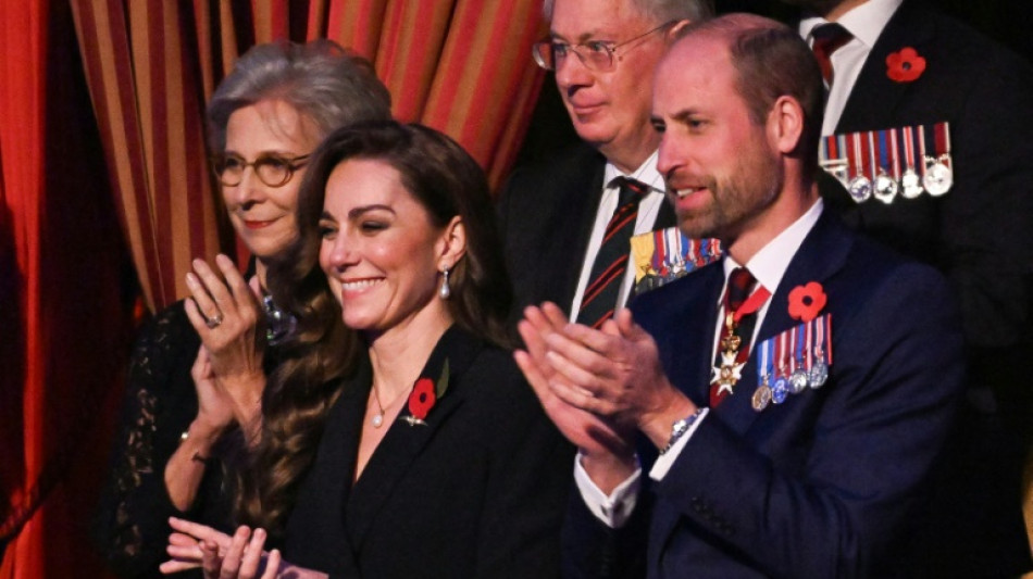 Royaume-Uni: Kate participe à un événement commémoratif