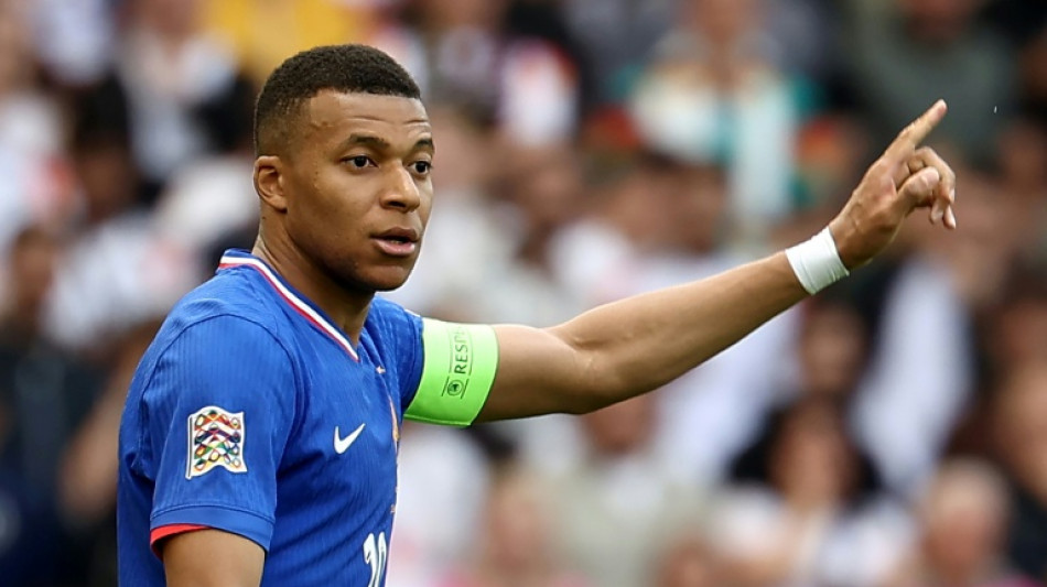 Mbappé recebe alta e é reincorporado ao elenco do Real Madrid para Copa de Clubes