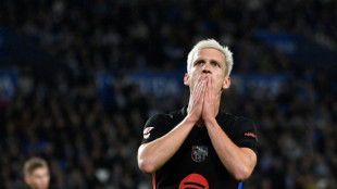 LaLiga comunica que Barcelona não cumpriu fair play financeiro para inscrever Dani Olmo