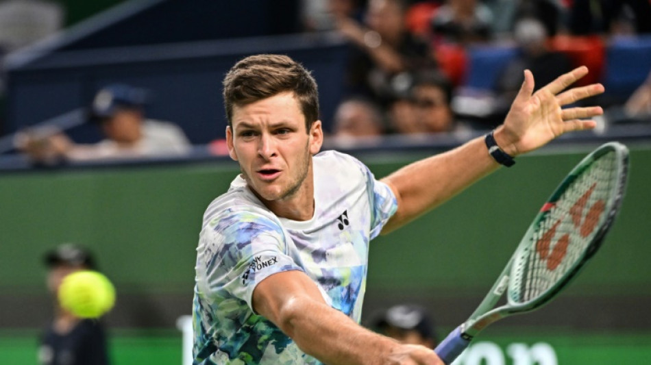 ATP: au bout du suspense, Hurkacz remporte &agrave; Shanghai son deuxi&egrave;me Masters 1000