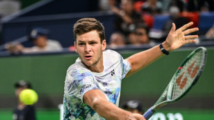 ATP: au bout du suspense, Hurkacz remporte &agrave; Shanghai son deuxi&egrave;me Masters 1000