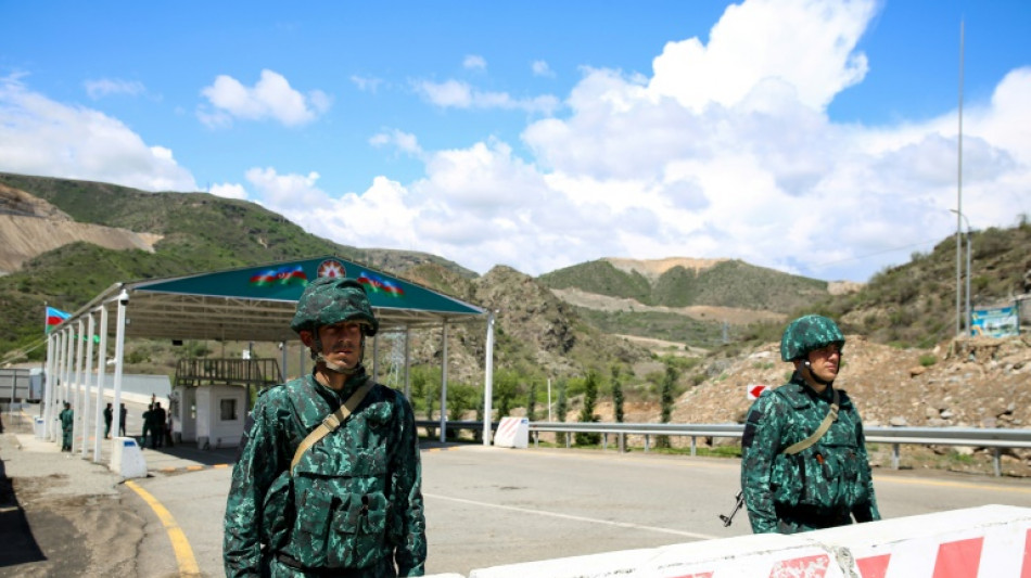 Karabakh separatists urge Russia to open corridor to Armenia