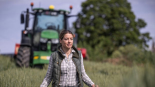 Europ&eacute;ennes: la campagne &agrave; double titre de l'agricultrice LR C&eacute;line Imart
