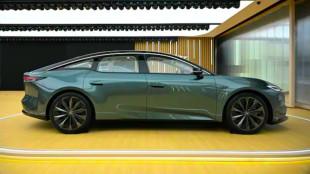 Toyota bZ7 : Le luxe &eacute;lectrique en Chine